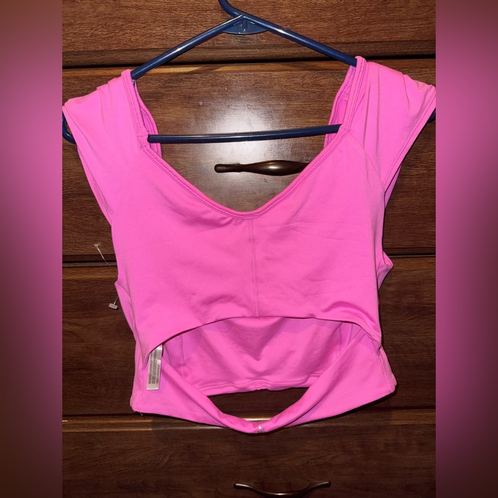 Free People Movement Breathe Deeper Hot Pink Crop Top NWT - Picture 3 of 5